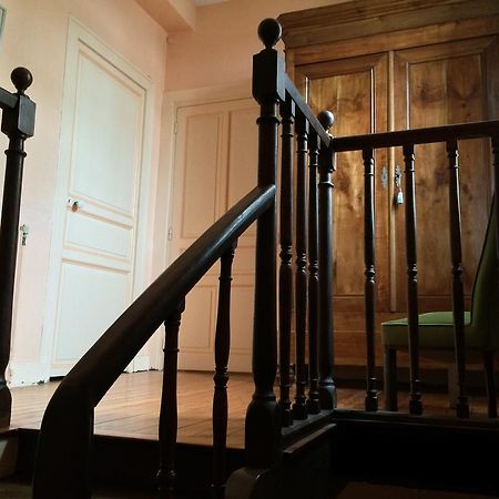 Chateau Du Beugnon Bed & Breakfast Tigné Dış mekan fotoğraf