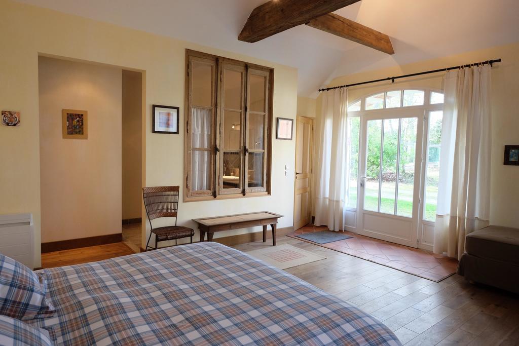 Chateau Du Beugnon Bed & Breakfast Tigné Oda fotoğraf